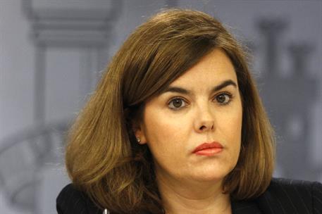 13/02/2015. Consejo de Ministros: Sáenz de Santamaría y De Guindos. La vicepresidenta del Gobierno, ministra de la Presidencia y portavoz de...